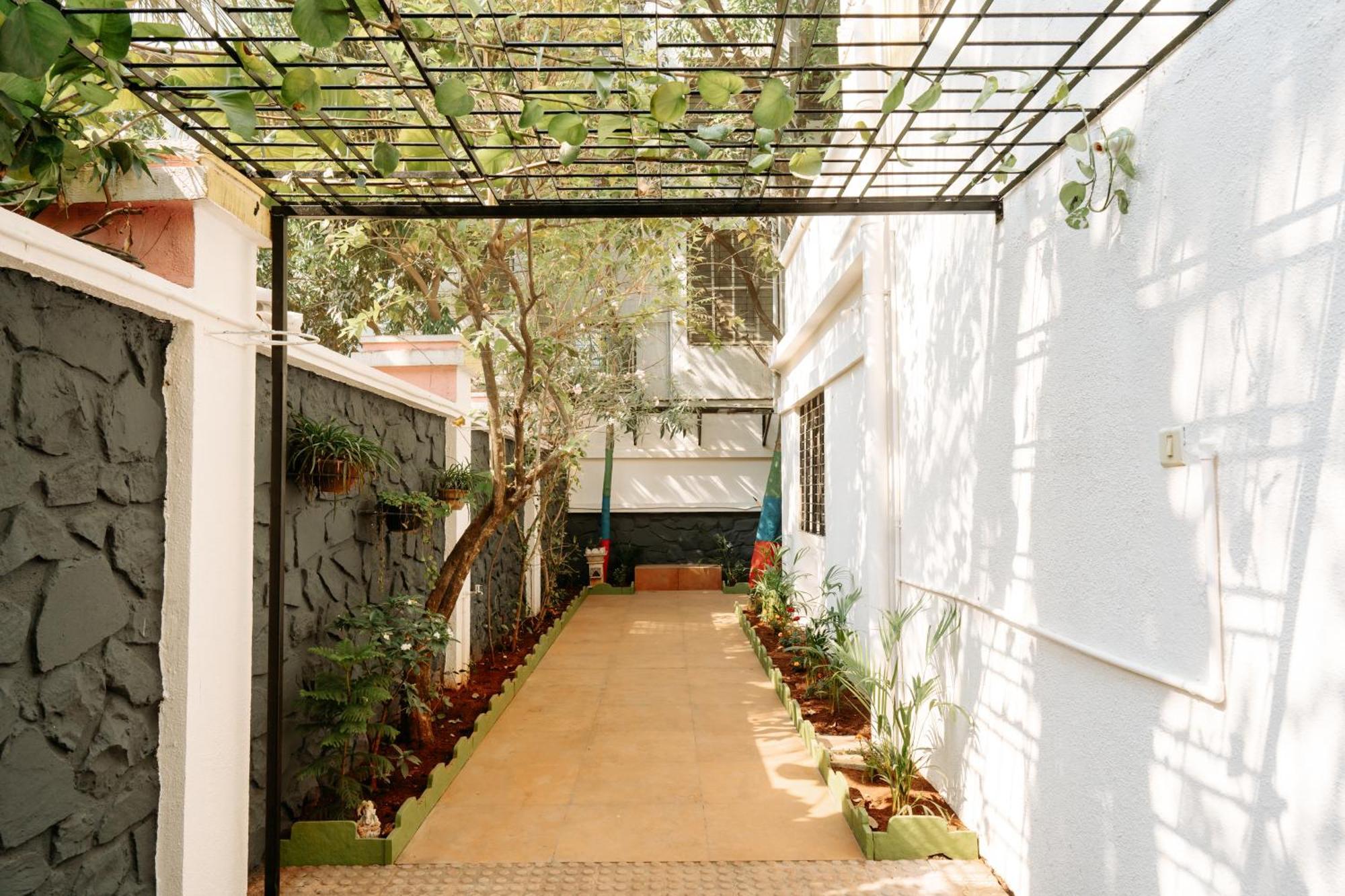 Hotel Lotus